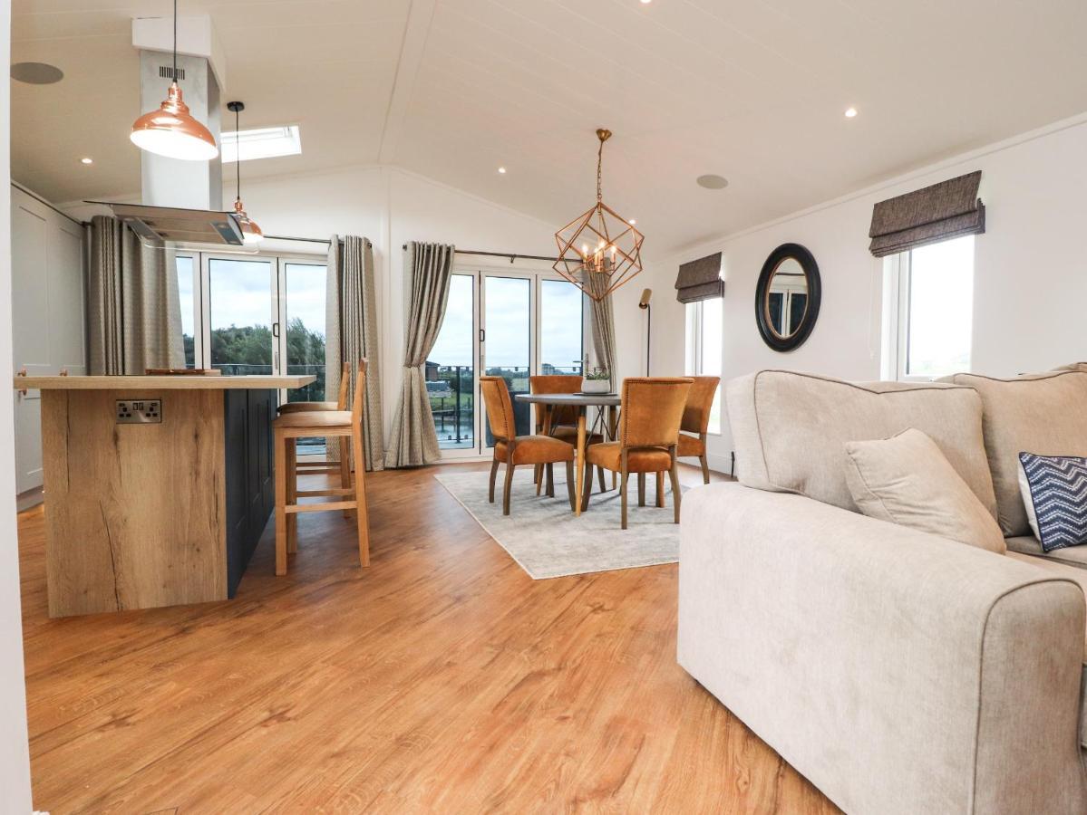 Henry Haven Villa Престън Екстериор снимка