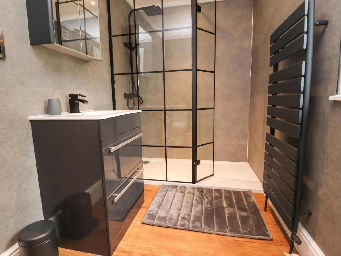 Henry Haven Villa Престън Екстериор снимка